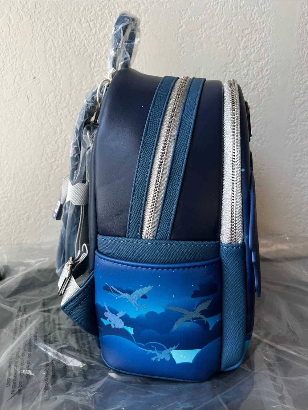 Loungefly dreamworks how